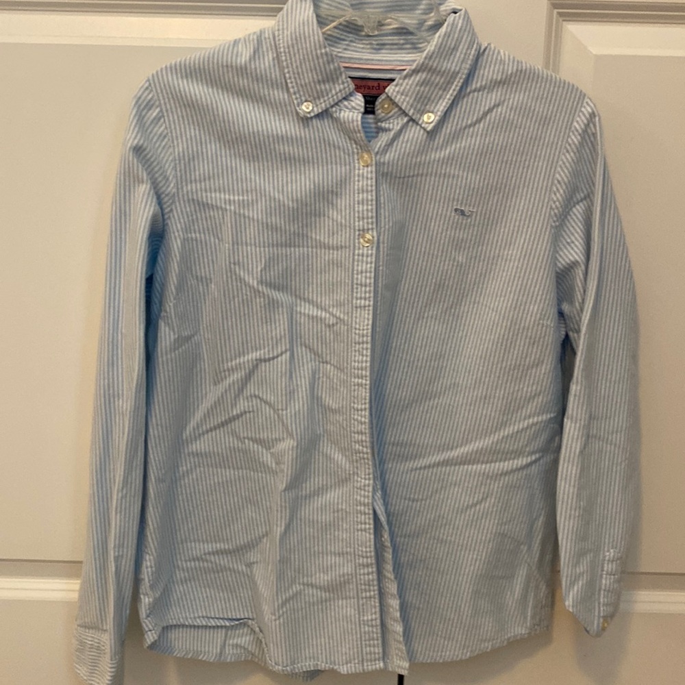 Women’s Vineyard Vines blouse